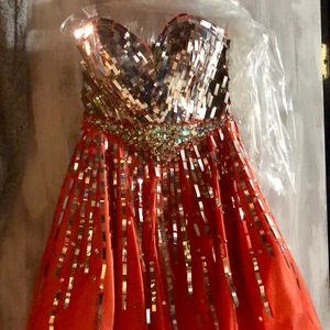 Prom/homecoming dress